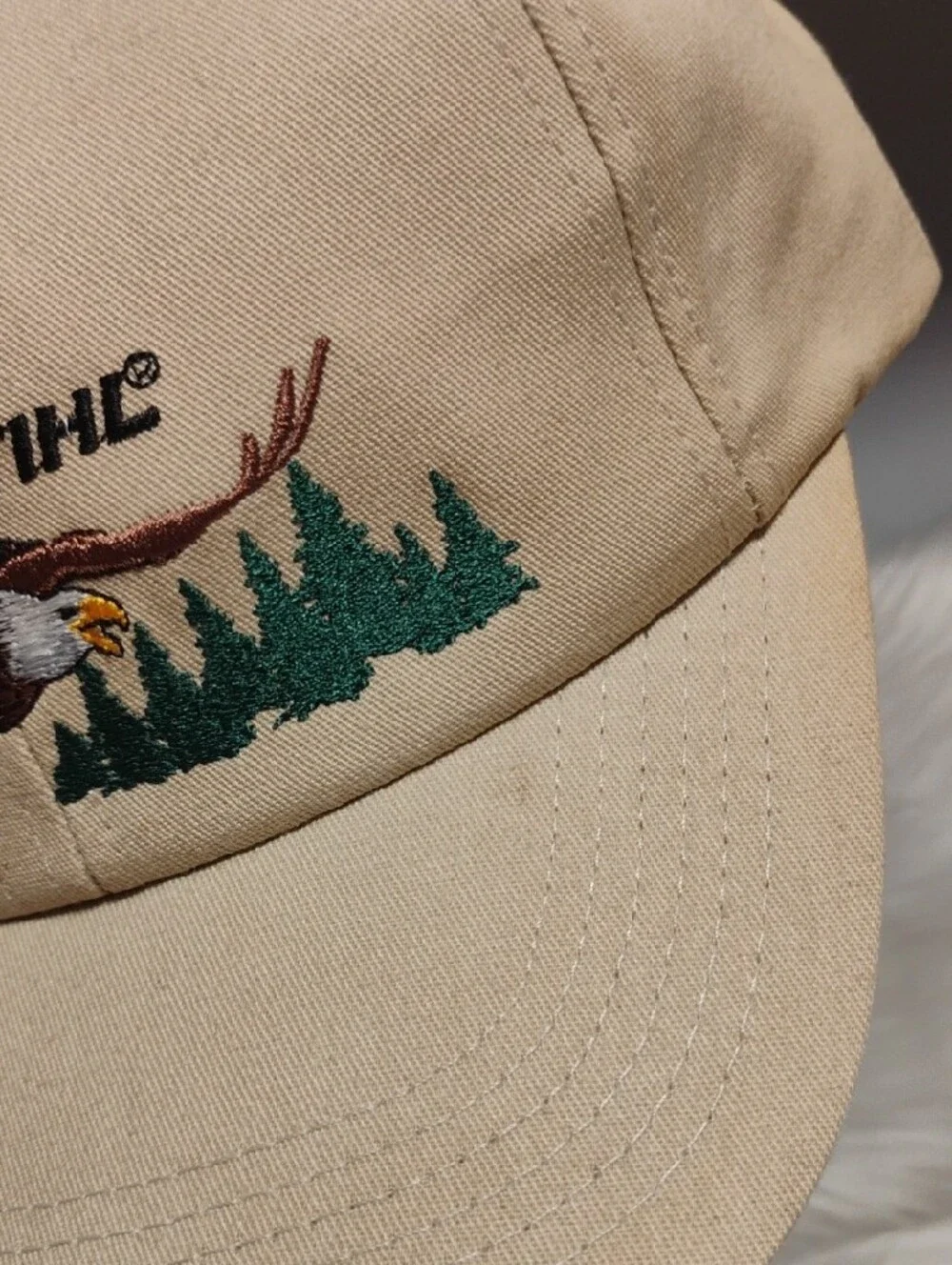(C-75) STIHL 2001 Vintage Men's Beige Eagle Embroidered Cap